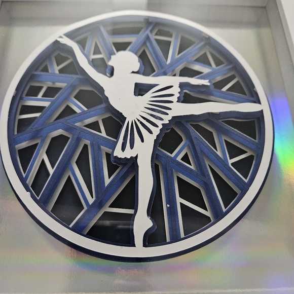 Dancer Shadow Box 3D Art Holographic Background - Picture 4 of 14